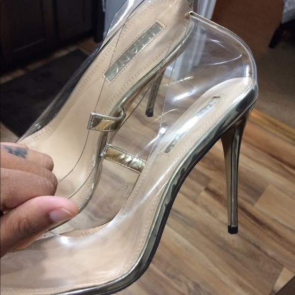 Heels - Picture 7 of 7